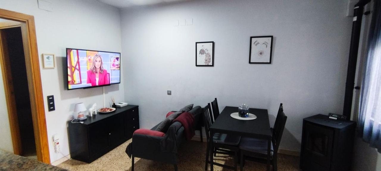 Apartamento Entero Con Terraza En El Centro De Rubí Eksteriør billede